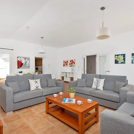 Casa de Férias Menorca Raquel By Interhome *